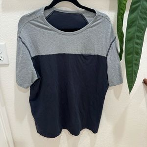 Men’s lululemon tee size L